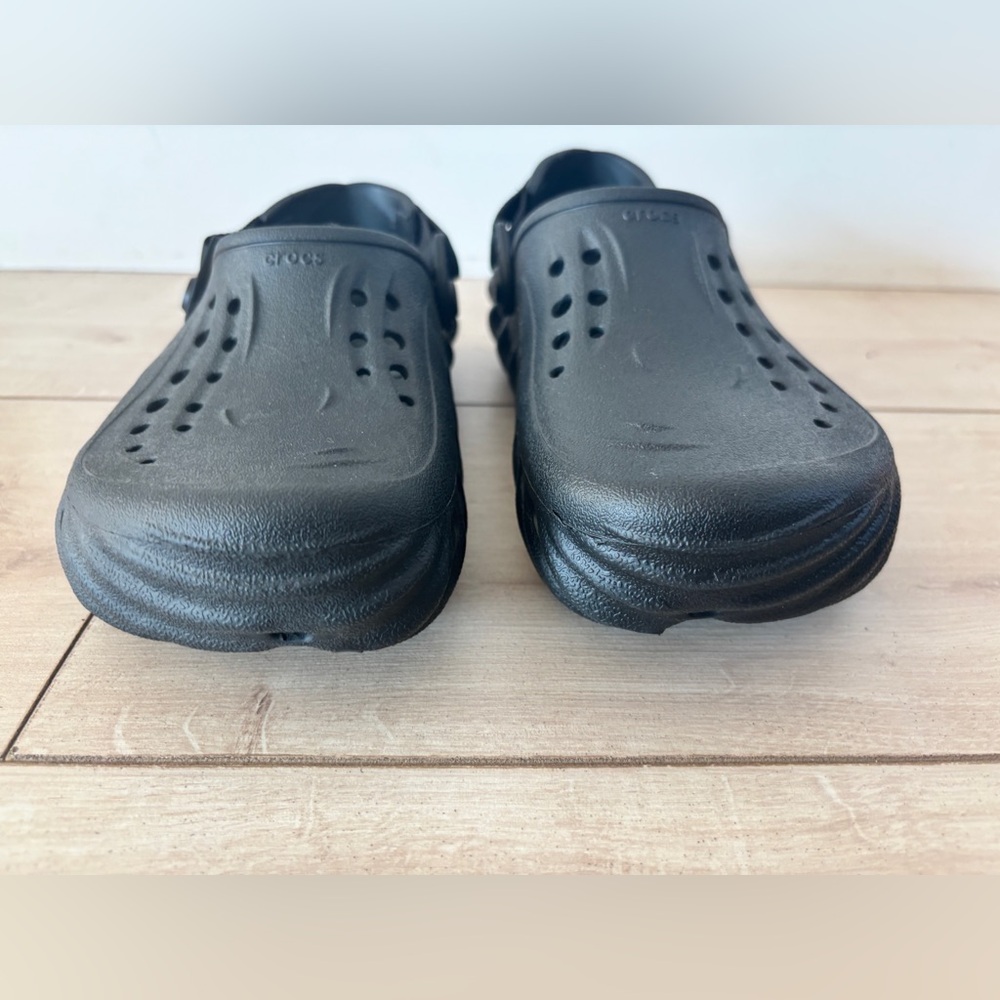 CROCS Echo Kids Shoes in Black - Picture 4 of 8